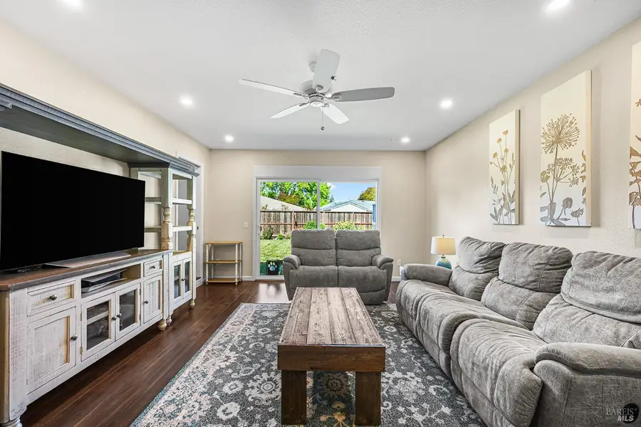 2412 Horseshoe Drive, Santa Rosa, CA 95405 - #3