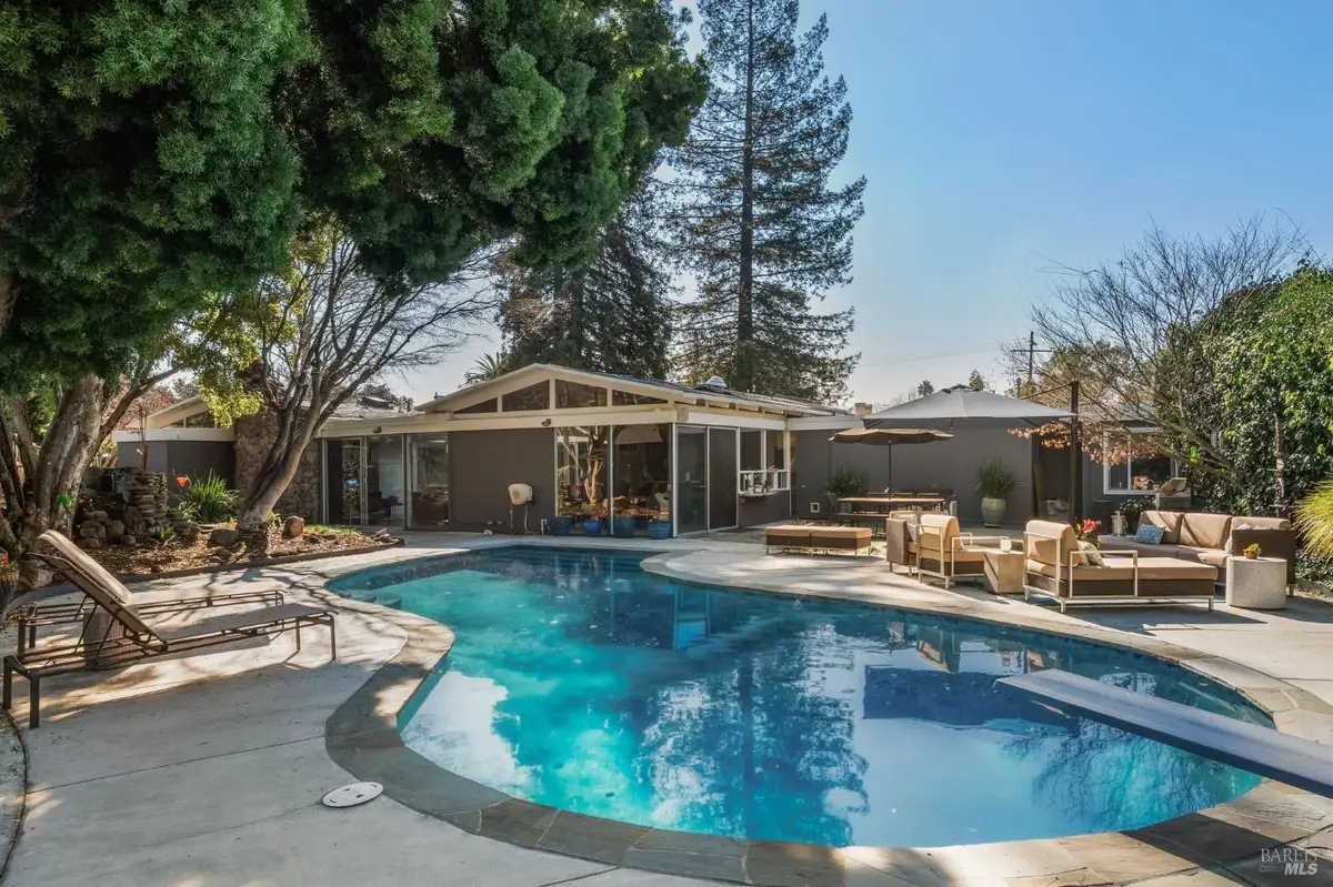 43 La Crescenta Way, San Rafael, CA 94901 - #1