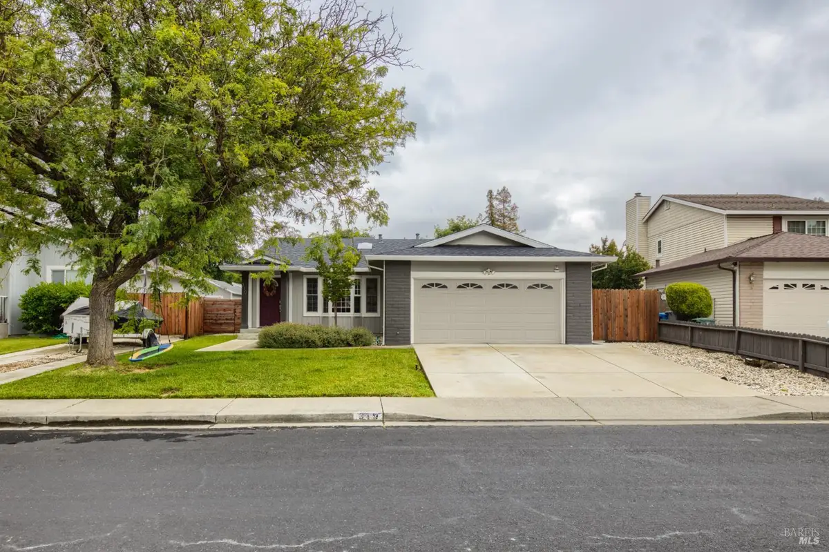 319 Brookdale Drive, Vacaville, CA 95687 - #1