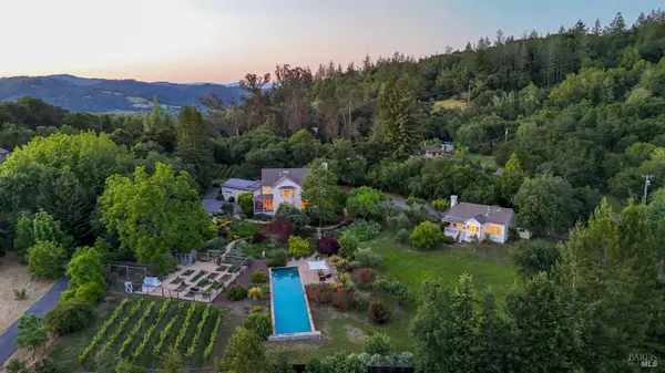6016 Anderson Road, Forestville, CA 95436