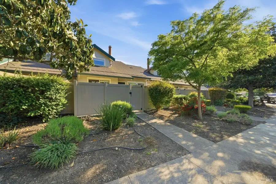1017 Copeland Creek Drive, Rohnert Park, CA 94928 - #2