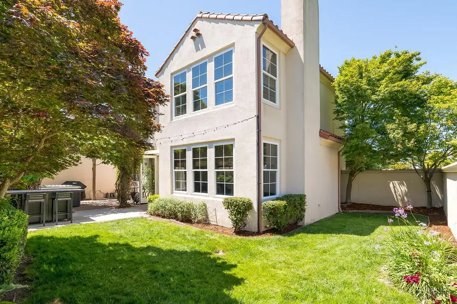 34 Woodbridge Way, Novato, CA 94949 - #2