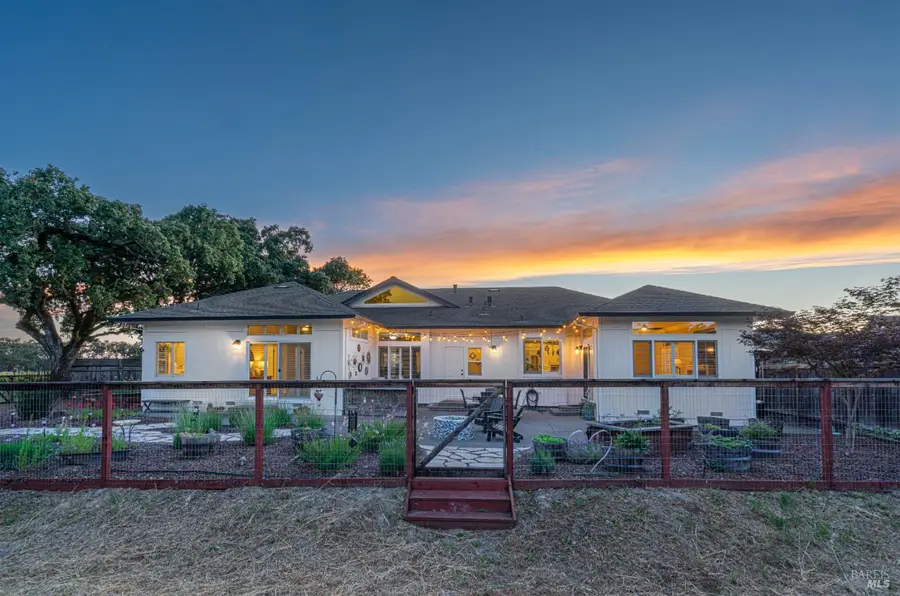 592 Peppertree Drive, Windsor, CA 95492 - #2