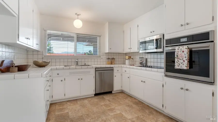 532 Tamarack Drive, San Rafael, CA 94903 - #3