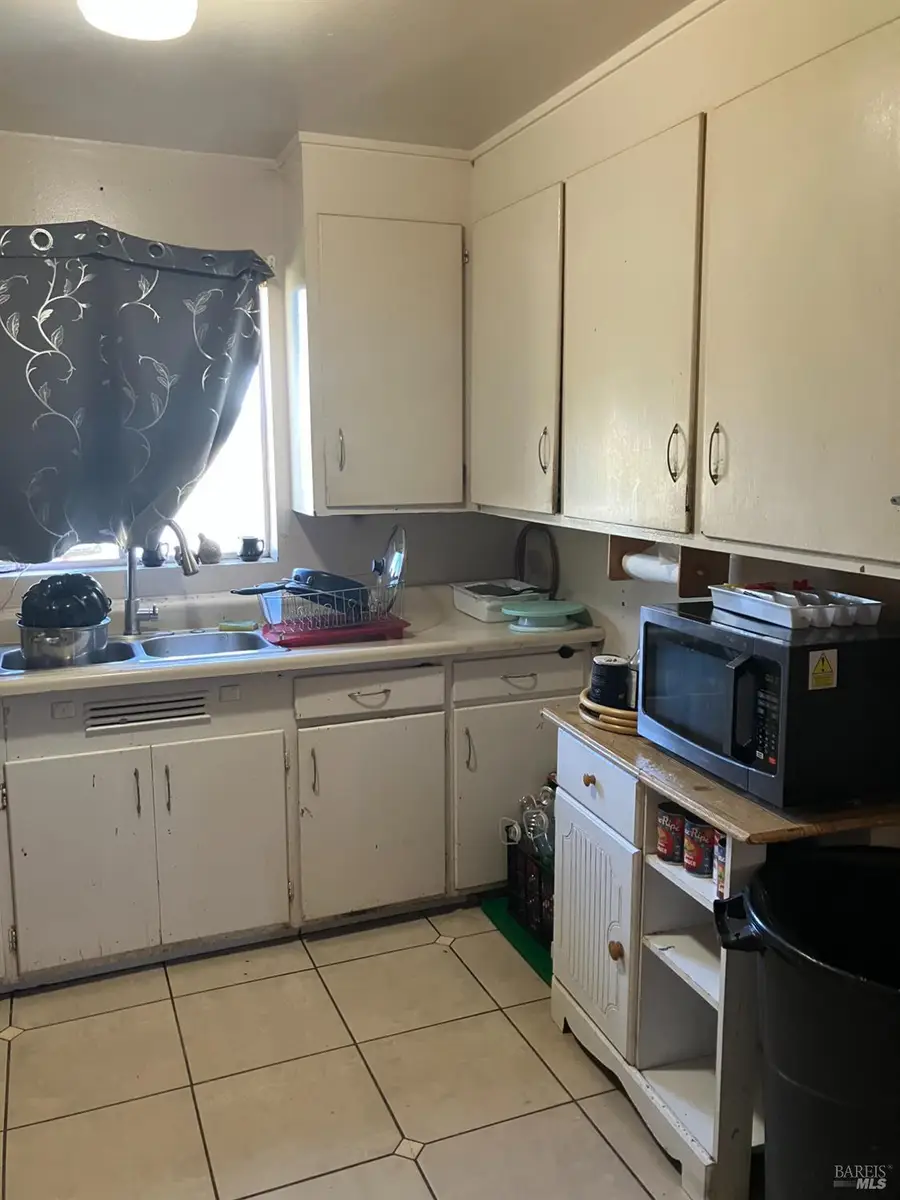 1605 Hearn Avenue, Santa Rosa, CA 95407 - #3