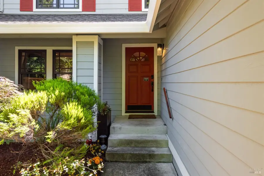 3 Voss Park Circle, Santa Rosa, CA 95403 - #2