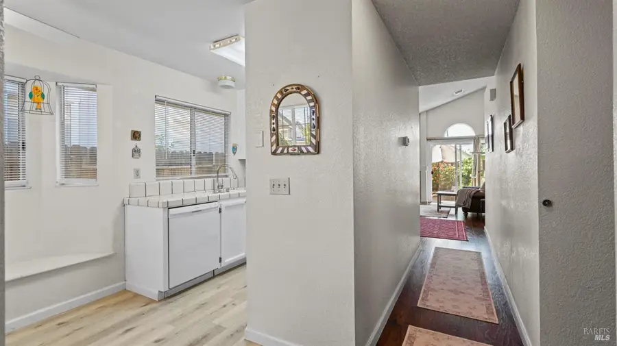 108 American Way, Vacaville, CA 95687 - #2