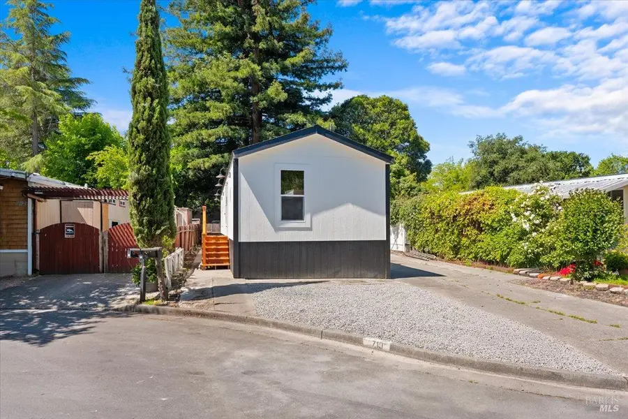 710 Corte Blanco, Rohnert Park, CA 94928 - #2