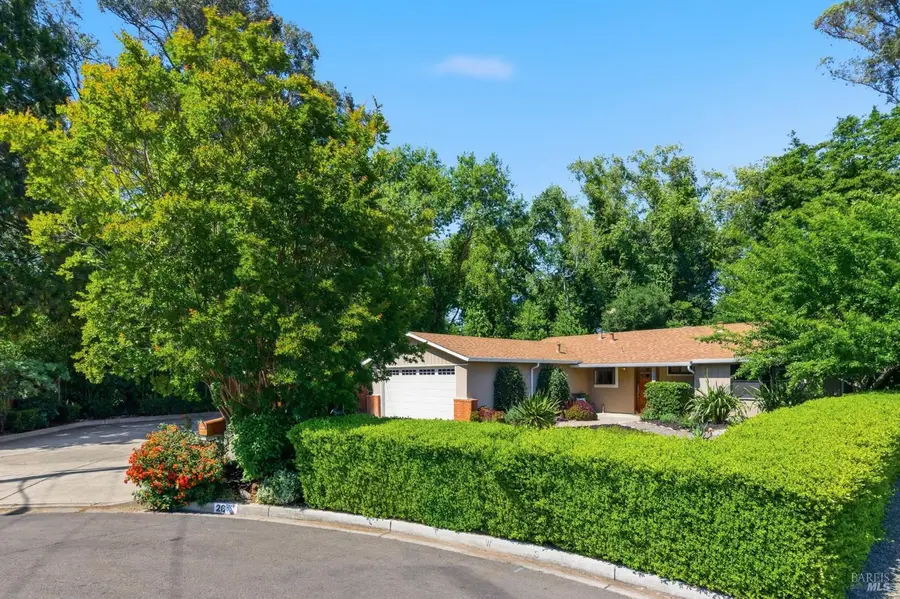 26 Queens Court, Napa, CA 94558 - #3