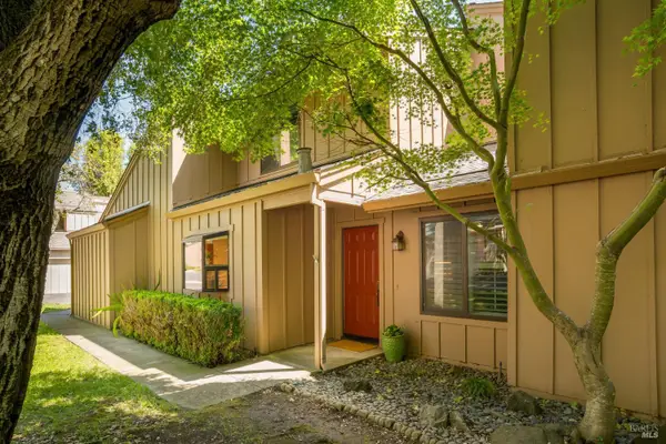 4 California Condor Way, Novato, CA 94949