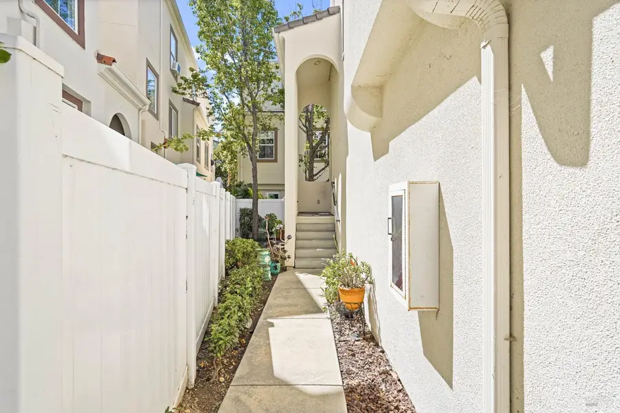 40 Moon Shadow Drive, Milpitas, CA 95035 - #3