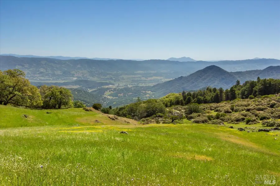 6870 County Road 110, Hopland, CA 95449 - #2