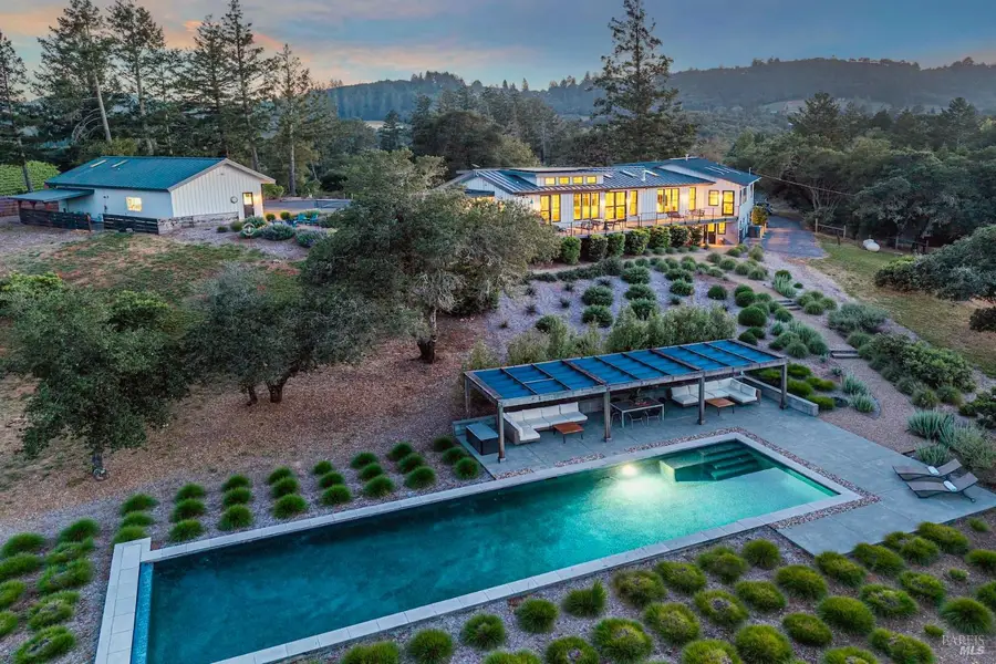 6323 West Dry Creek Road, Healdsburg, CA 95448 - #2