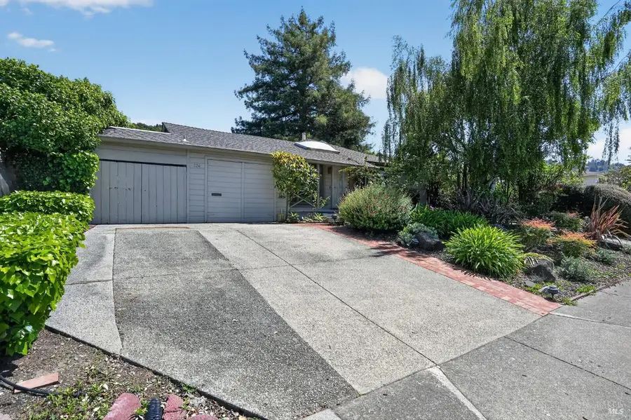 124 N San Pedro Road, San Rafael, CA 94903 - #2