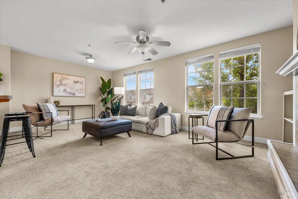 19 Johnson Street, Windsor, CA 95492 - #1