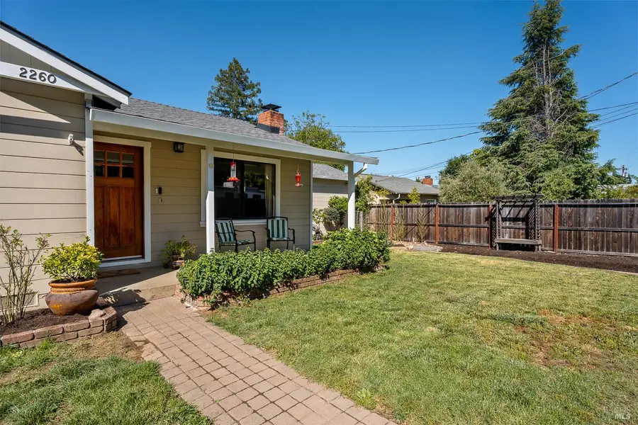 2260 Old River Road, Ukiah, CA 95482 - #2