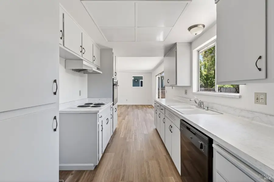 2212 Neotomas Avenue, Santa Rosa, CA 95405 - #2