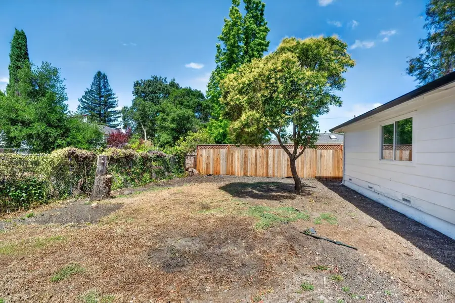 2212 Neotomas Avenue, Santa Rosa, CA 95405 - #3