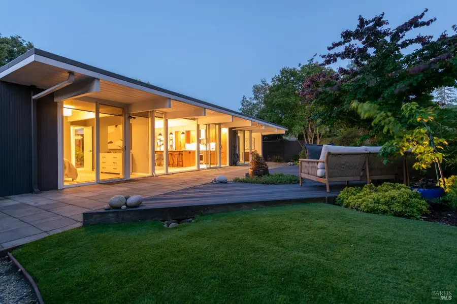 147 Golden Hinde Boulevard, San Rafael, CA 94903 - #2