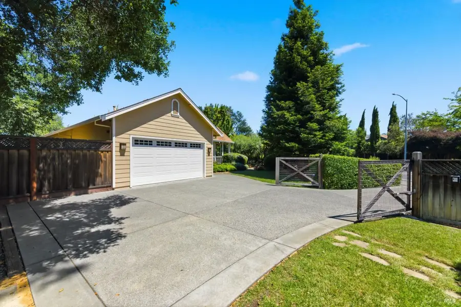 10041 Starr Road, Windsor, CA 95492 - #3