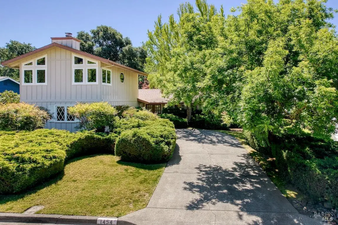 1454 Escalero Road, Santa Rosa, CA 95409 - #1