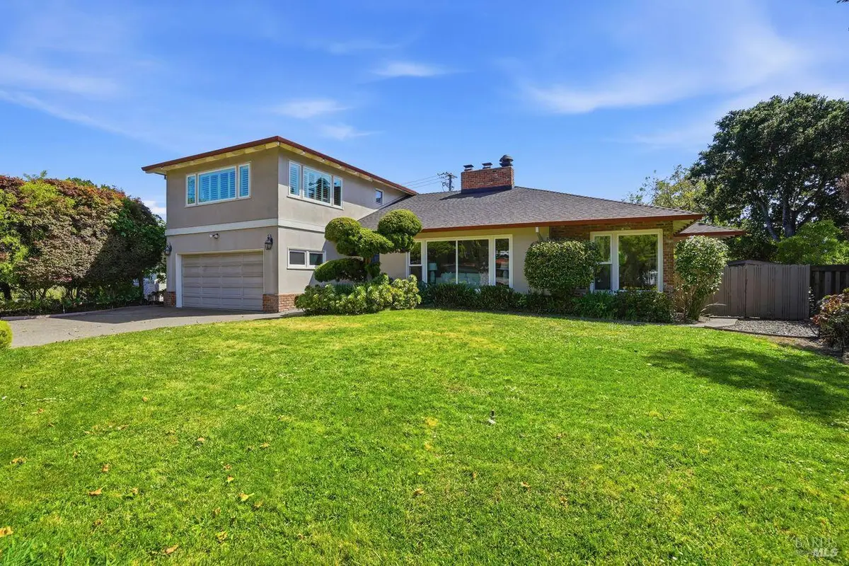 2 Via La Cumbre, Greenbrae, CA 94904 - #1