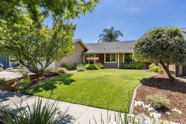 2491 Vine Hill Drive, Napa, CA 94558