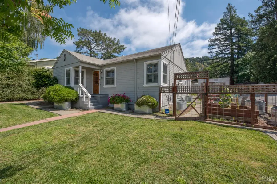 1504 Meek Avenue, Napa, CA 94559 - #2