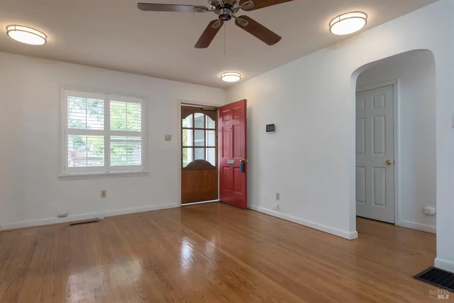 1504 Meek Avenue, Napa, CA 94559 - #3
