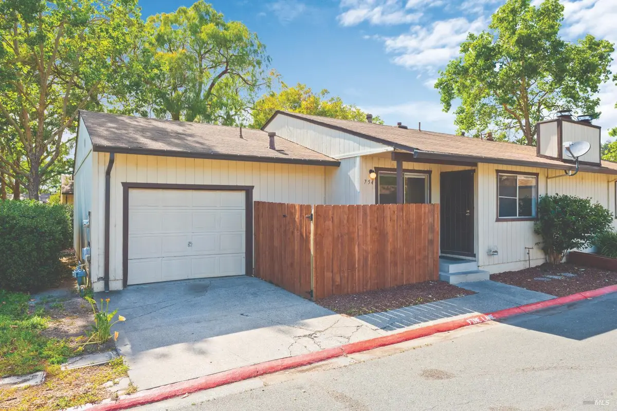 754 Agnew Place, Santa Rosa, CA 95401 - #1