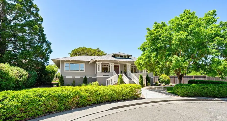 614 Live Oak Avenue, Sebastopol, CA 95472 - #2
