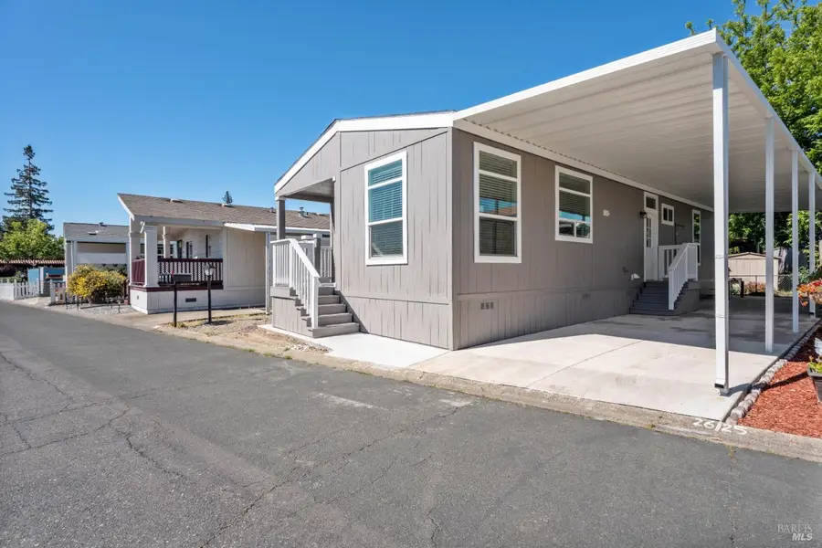 660 Leslie Street #26, Ukiah, CA 95482 - #2