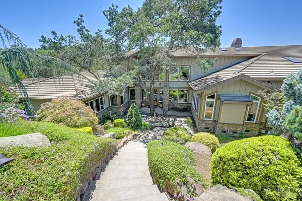 3030 Rosemont Court, Vacaville, CA 95688