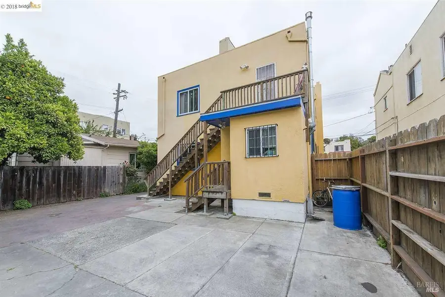 2415 Seminary Avenue, Oakland, CA 94605 - #3
