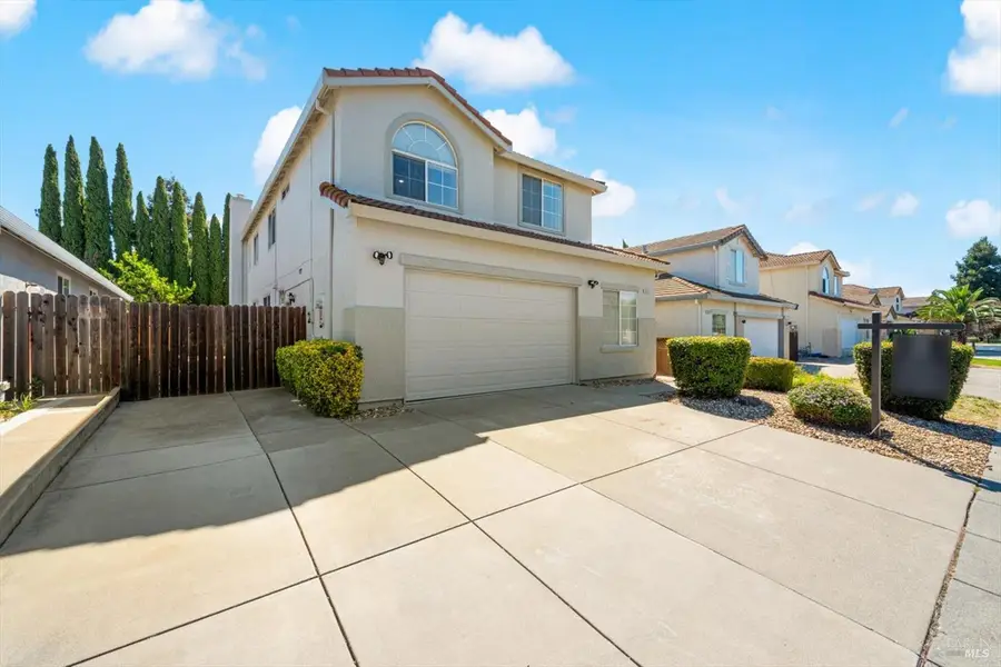 904 Turquoise Street, Vacaville, CA 95687 - #2