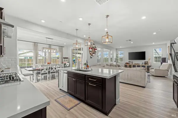 1545 Patton Court, Dixon, CA 95620
