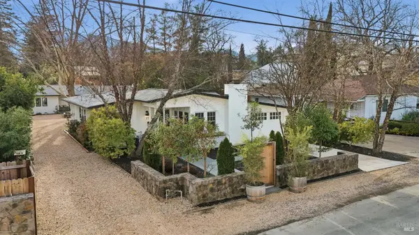 1123 Oak Avenue, St. Helena, CA 94574