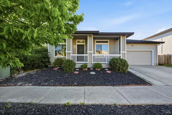 2358 Lapis Lane, Santa Rosa, CA 95404