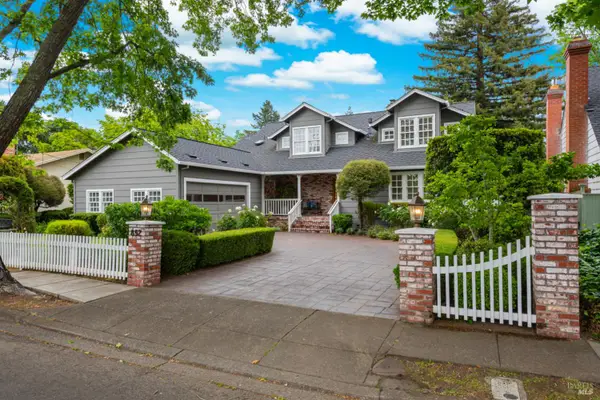 852 2nd Street E, Sonoma, CA 95476