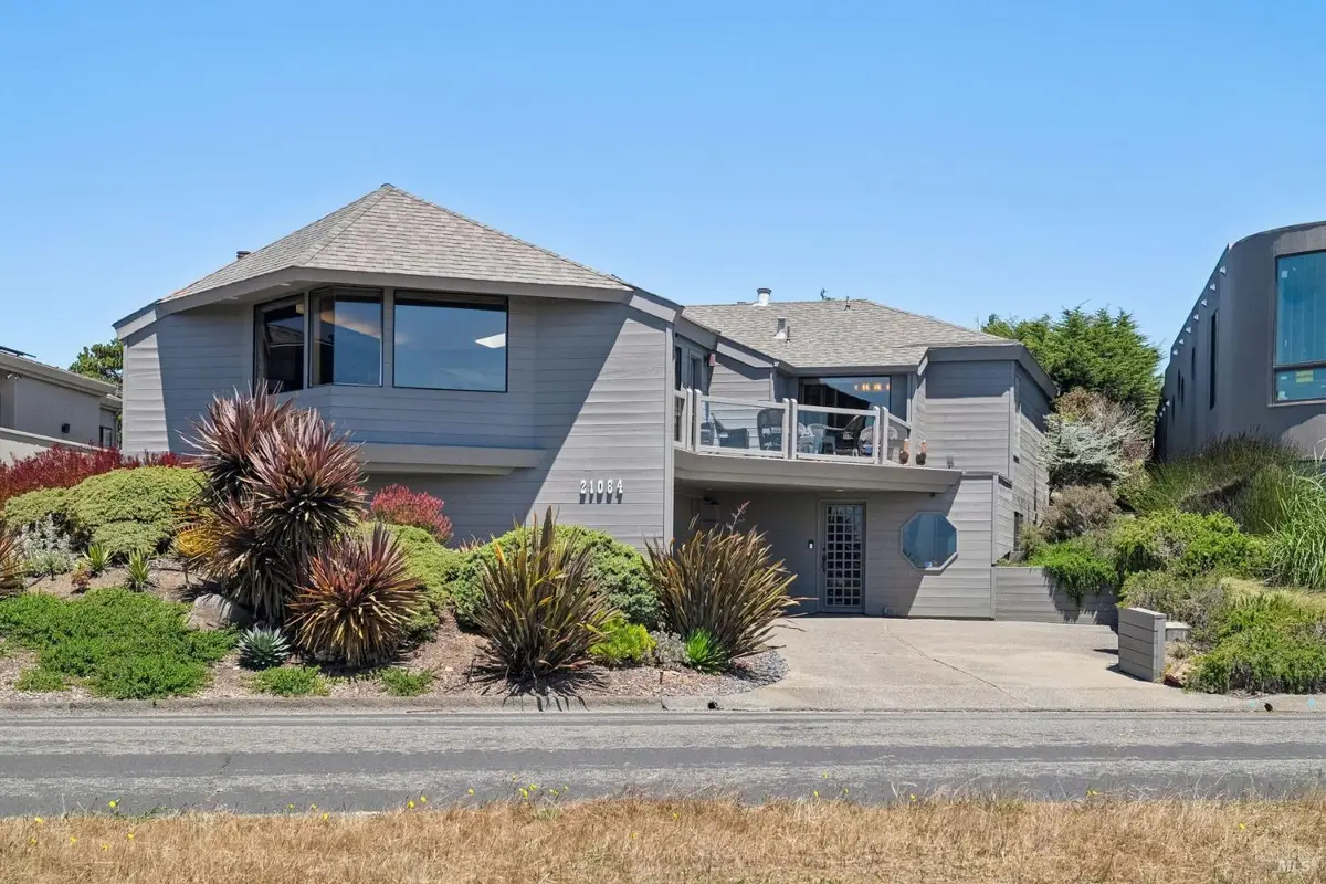 21084 Pelican Loop, Bodega Bay, CA 94923 - #1