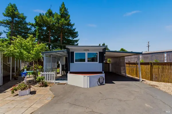 770 Lincoln Avenue #26, Napa, CA 94558