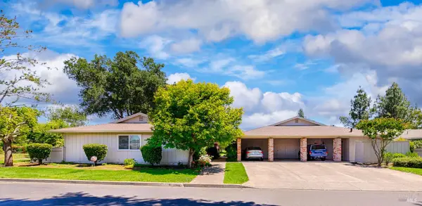 312 Oak Leaf Circle, Santa Rosa, CA 95409