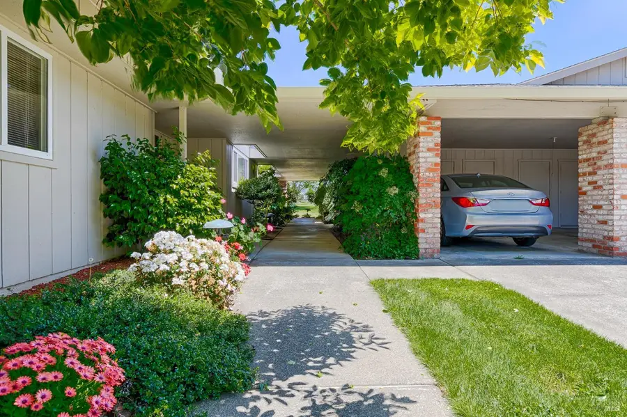 312 Oak Leaf Circle, Santa Rosa, CA 95409 - #2