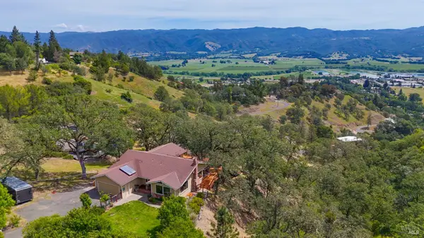1321 Oak Knoll Drive, Ukiah, CA 95482