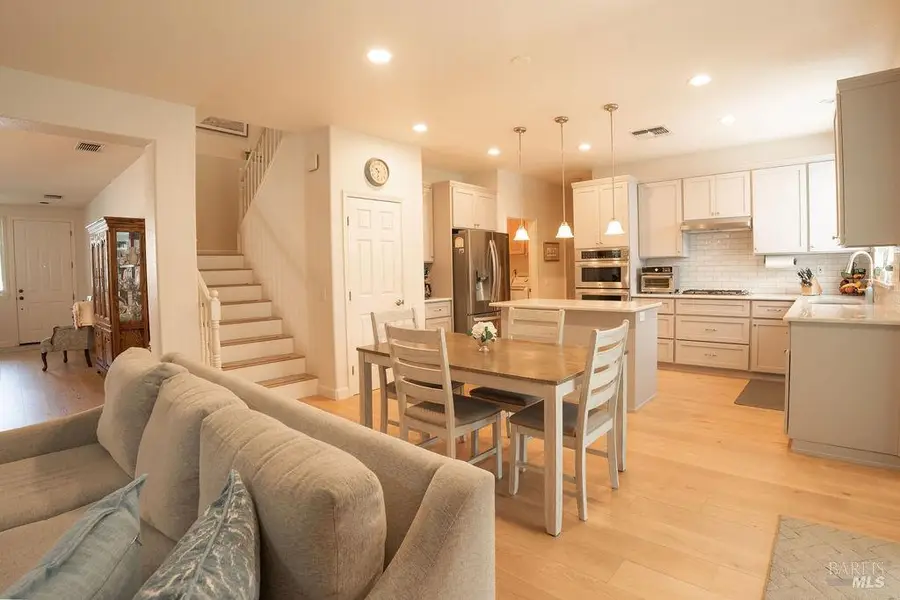 918 Shadow Tree Court, Vacaville, CA 95687 - #3