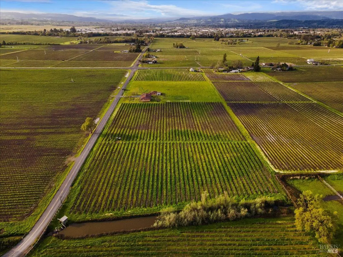 2062 Woolsey Road, Fulton, CA 95439 - #1