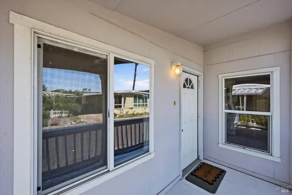 146 Wisteria Drive, Calistoga, CA 94515