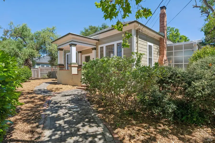 17 10th Street, Petaluma, CA 94952 - #2
