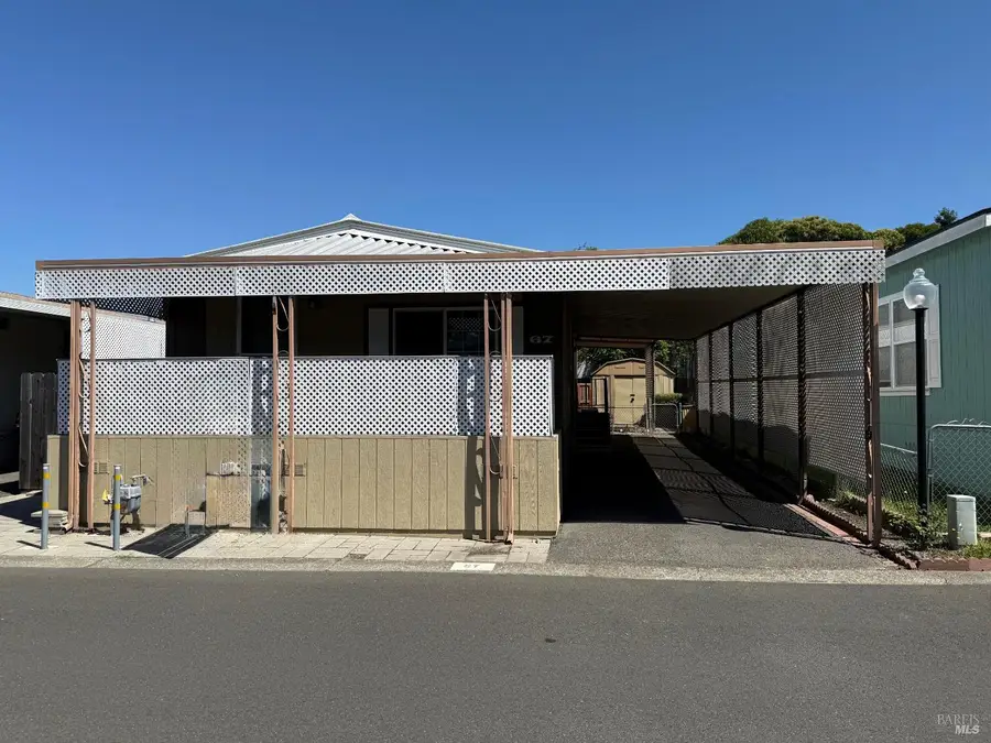 67 Leisure Park Circle, Santa Rosa, CA 95401 - #3