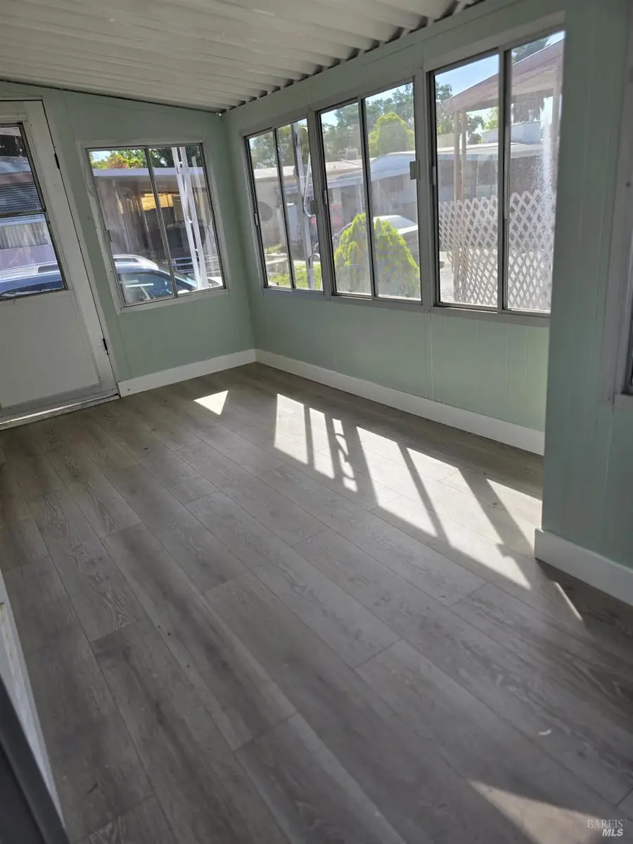 5761 Edmund Avenue, Santa Rosa, CA 95403 - #3